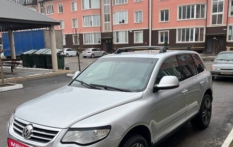Volkswagen Touareg III, 2007 год, 850 000 рублей, 1 фотография