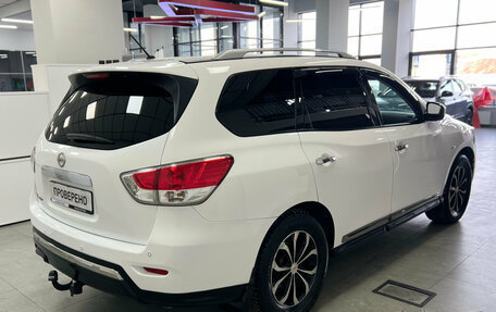 Nissan Pathfinder, 2015 год, 1 790 000 рублей, 6 фотография