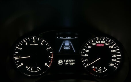 Nissan Pathfinder, 2015 год, 1 790 000 рублей, 9 фотография