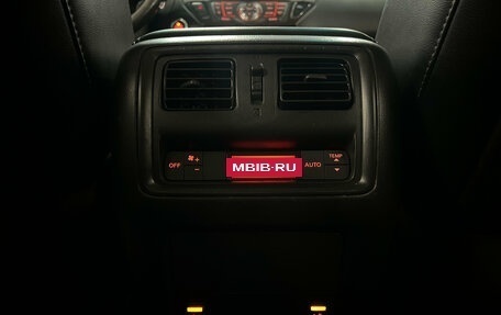 Nissan Pathfinder, 2015 год, 1 790 000 рублей, 19 фотография