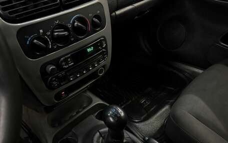 Dodge Neon II, 2003 год, 199 777 рублей, 12 фотография