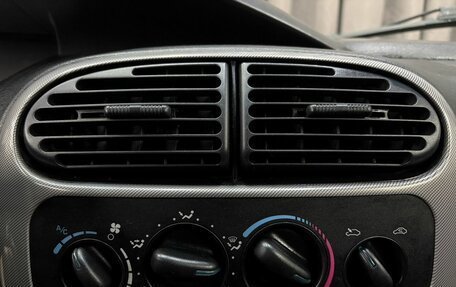 Dodge Neon II, 2003 год, 199 777 рублей, 10 фотография