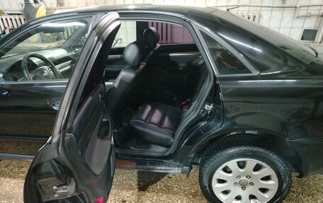 Audi A4, 1998 год, 250 000 рублей, 10 фотография