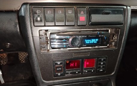 Audi A4, 1998 год, 250 000 рублей, 13 фотография