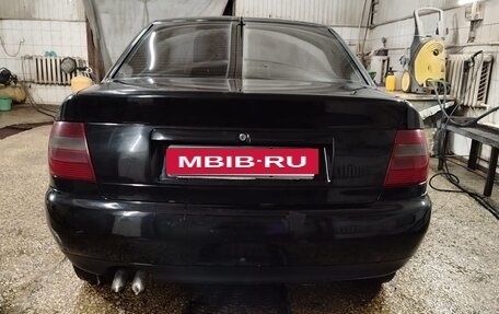 Audi A4, 1998 год, 250 000 рублей, 17 фотография