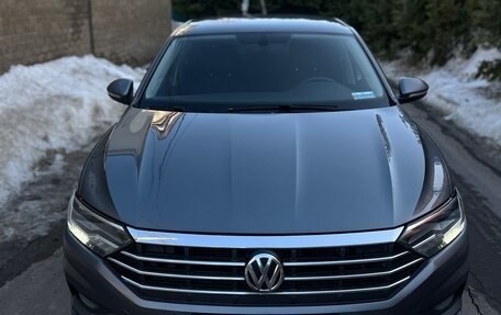 Volkswagen Jetta VII, 2020 год, 1 990 000 рублей, 2 фотография