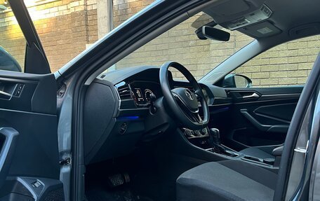 Volkswagen Jetta VII, 2020 год, 1 990 000 рублей, 21 фотография