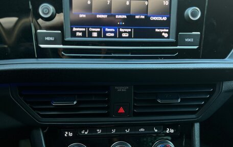 Volkswagen Jetta VII, 2020 год, 1 990 000 рублей, 36 фотография