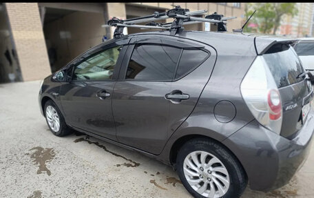 Toyota Aqua I, 2014 год, 765 000 рублей, 4 фотография