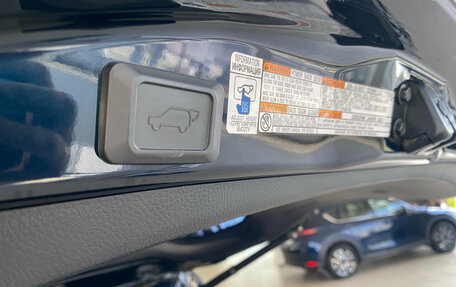 Toyota RAV4, 2019 год, 3 050 000 рублей, 7 фотография