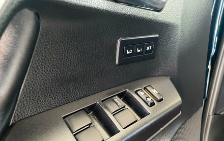 Toyota RAV4, 2019 год, 3 050 000 рублей, 13 фотография