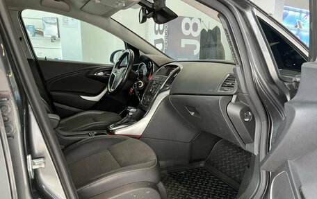 Opel Astra J, 2011 год, 690 000 рублей, 17 фотография