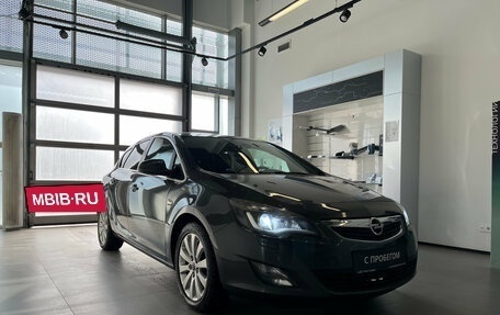 Opel Astra J, 2011 год, 690 000 рублей, 7 фотография