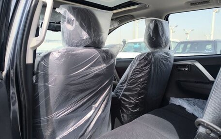 Mitsubishi Pajero Sport III рестайлинг, 2024 год, 4 430 000 рублей, 12 фотография