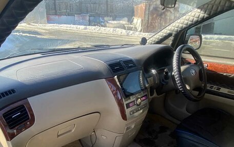 Toyota Ipsum II, 2003 год, 650 000 рублей, 4 фотография