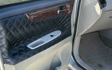 Toyota Ipsum II, 2003 год, 650 000 рублей, 5 фотография