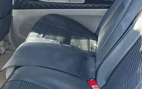 Toyota Ipsum II, 2003 год, 650 000 рублей, 8 фотография