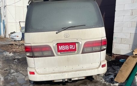 Toyota Touring HiAce I, 2001 год, 600 000 рублей, 3 фотография