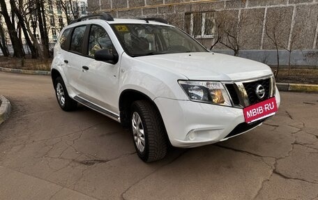 Nissan Terrano III, 2015 год, 1 170 000 рублей, 3 фотография