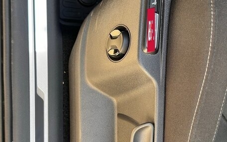 Volkswagen Tiguan II, 2019 год, 2 900 000 рублей, 15 фотография