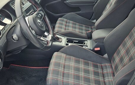 Volkswagen Golf GTI VII, 2014 год, 1 700 000 рублей, 10 фотография