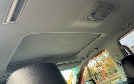 Toyota Land Cruiser 200, 2010 год, 2 250 000 рублей, 4 фотография