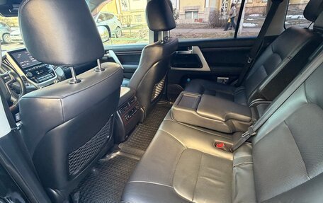 Toyota Land Cruiser 200, 2016 год, 6 200 000 рублей, 11 фотография