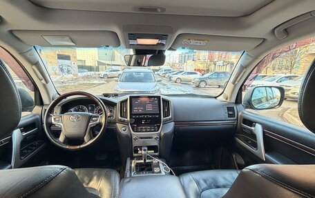 Toyota Land Cruiser 200, 2016 год, 6 200 000 рублей, 5 фотография