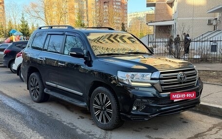 Toyota Land Cruiser 200, 2016 год, 6 200 000 рублей, 9 фотография