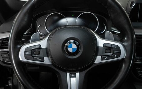 BMW 5 серия, 2018 год, 3 300 000 рублей, 9 фотография