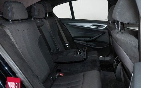 BMW 5 серия, 2018 год, 3 300 000 рублей, 8 фотография