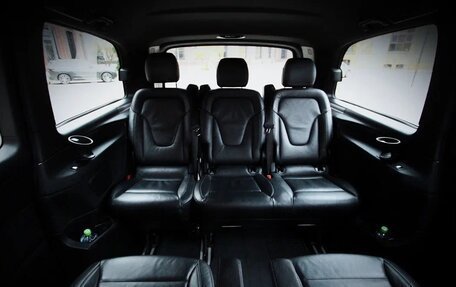 Mercedes-Benz V-Класс, 2019 год, 4 225 000 рублей, 7 фотография