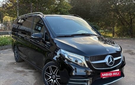 Mercedes-Benz V-Класс, 2019 год, 4 225 000 рублей, 3 фотография