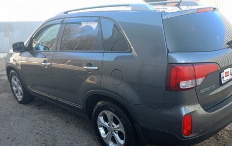 KIA Sorento II рестайлинг, 2014 год, 1 550 000 рублей, 2 фотография