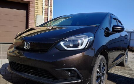 Honda Fit, 2020 год, 1 620 000 рублей, 2 фотография