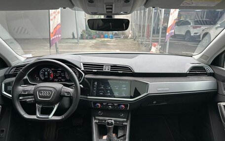 Audi Q3, 2022 год, 2 584 000 рублей, 6 фотография