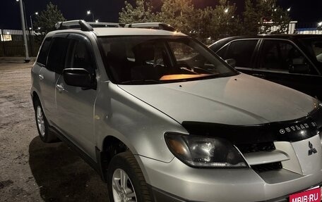 Mitsubishi Outlander III рестайлинг 3, 2003 год, 650 000 рублей, 1 фотография