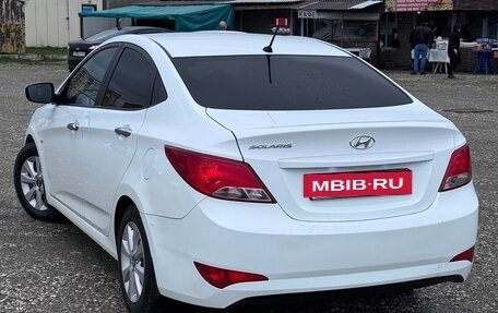 Hyundai Solaris II рестайлинг, 2016 год, 895 000 рублей, 2 фотография