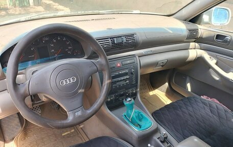 Audi A4, 2000 год, 480 000 рублей, 7 фотография