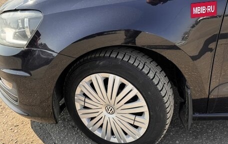 Volkswagen Polo VI (EU Market), 2015 год, 990 000 рублей, 9 фотография