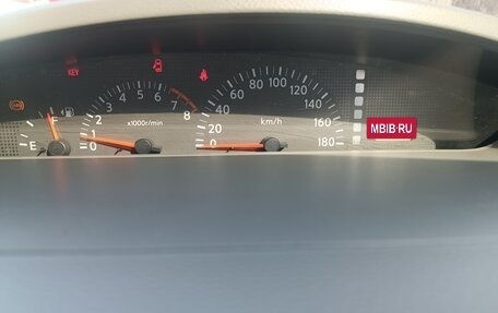 Nissan Presage II, 2005 год, 790 000 рублей, 10 фотография