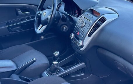 KIA cee'd I рестайлинг, 2012 год, 14 фотография