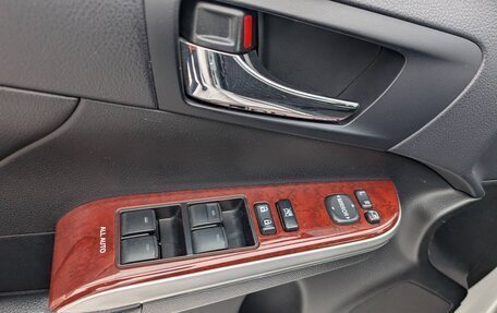 Toyota Camry, 2012 год, 1 920 000 рублей, 13 фотография