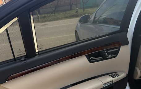 Mercedes-Benz S-Класс, 2008 год, 2 350 000 рублей, 13 фотография