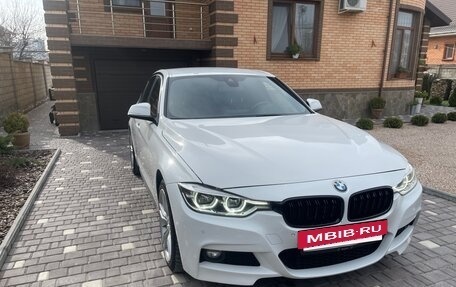 BMW 3 серия, 2017 год, 2 350 000 рублей, 15 фотография
