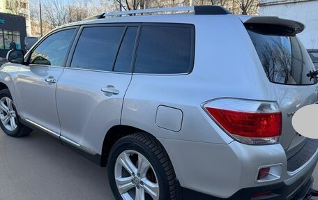 Toyota Highlander III, 2013 год, 2 750 000 рублей, 6 фотография