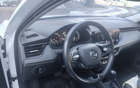 Skoda Rapid II, 2020 год, 1 800 000 рублей, 9 фотография