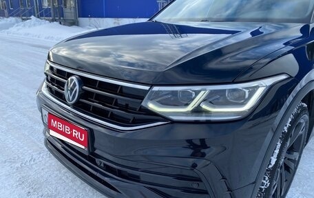 Volkswagen Tiguan II, 2021 год, 3 675 000 рублей, 8 фотография