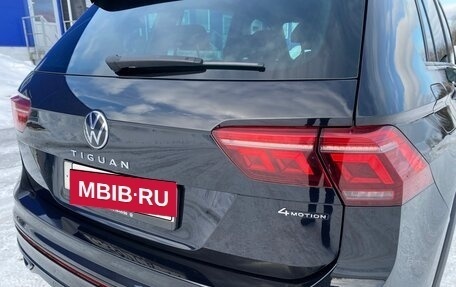 Volkswagen Tiguan II, 2021 год, 3 675 000 рублей, 4 фотография