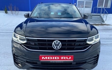 Volkswagen Tiguan II, 2021 год, 3 675 000 рублей, 7 фотография